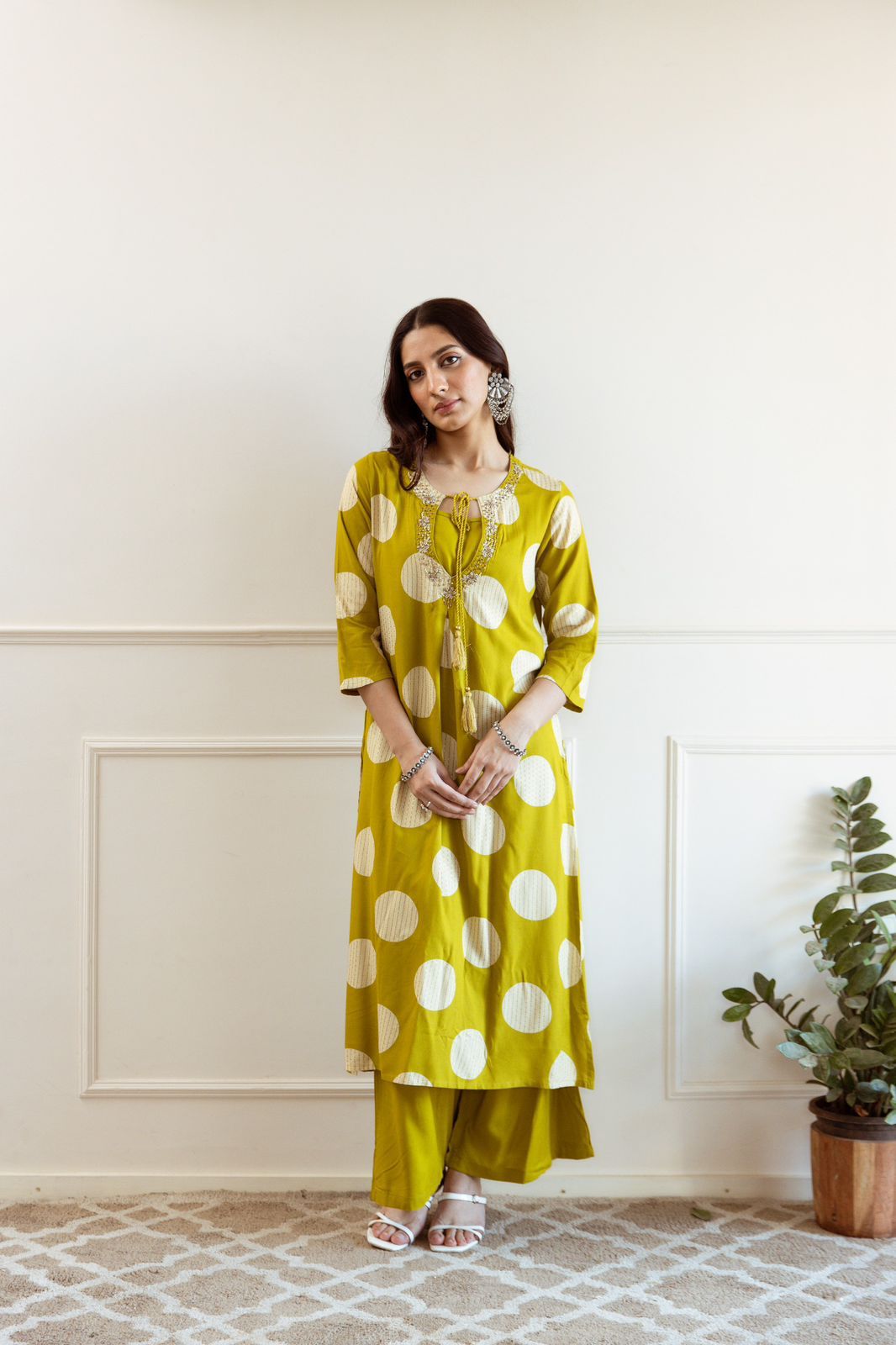 Two piece Set with spec d
